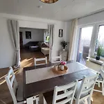 Nikis An Den Doerenther Klippen