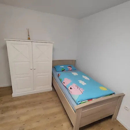 Nikis An Den Doerenther Klippen *