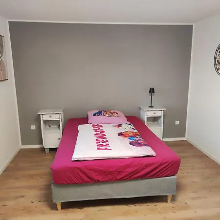 Nikis An Den Doerenther Klippen *