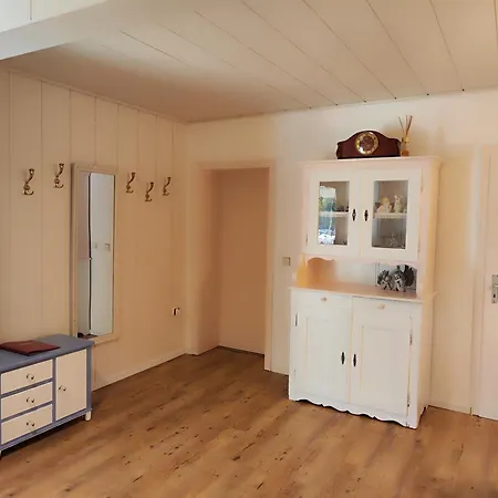 Nikis An Den Doerenther Klippen Apartament