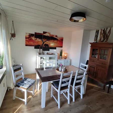 Apartman Nikis An Den Doerenther Klippen *