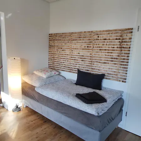 Nikis An Den Doerenther Klippen *